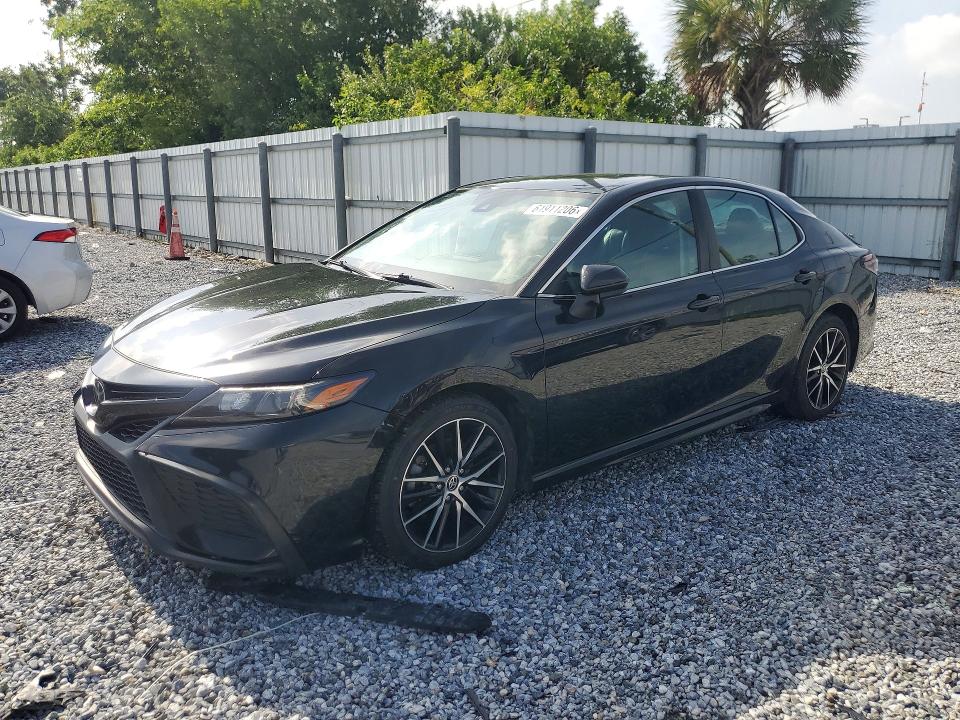 2021 Toyota Camry მანქანა იყიდება აუქციონზე, vin: 4T1G11AK5MU523929, აუქციონის ნომერი: 61911206