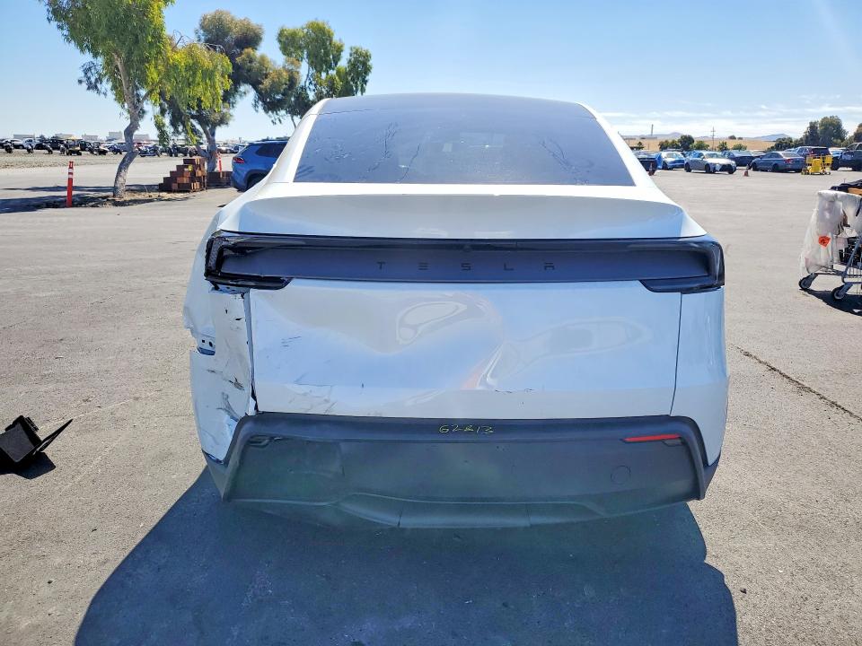 2026 Tesla Model Y მანქანა იყიდება აუქციონზე, vin: 7SAYGDED0TF647783, აუქციონის ნომერი: 59706056