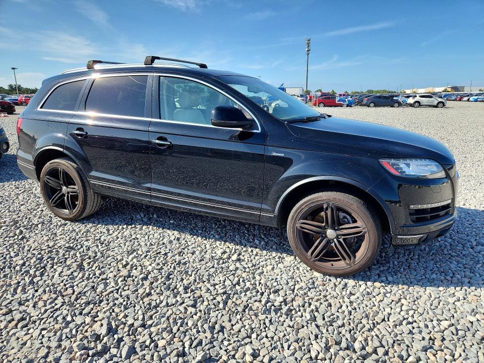 59793056 :رقم المزاد ، WA1LGAFE7FD033185 vin ، 2015 Audi Q7 مزاد بيع
