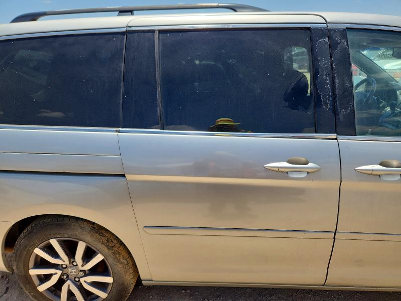 62530826 :رقم المزاد ، 5FNRL38638B108652 vin ، 2008 Honda Odyssey مزاد بيع