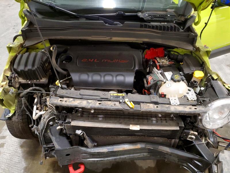 2018 Jeep Renegade მანქანა იყიდება აუქციონზე, vin: ZACCJBCB2JPH86737, აუქციონის ნომერი: 62157636
