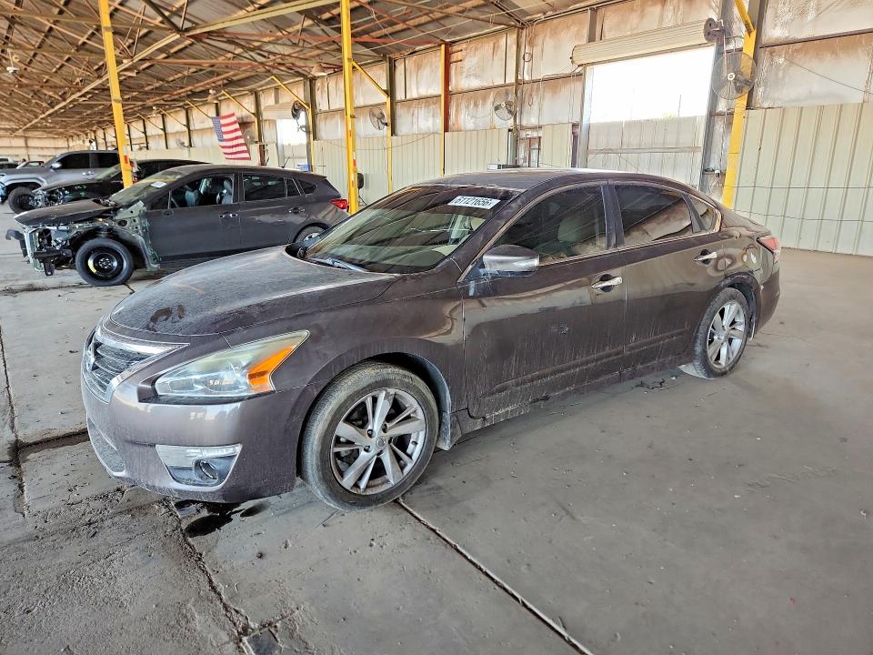 Продажа на аукционе авто 2015 Nissan Altima, vin: 1N4AL3AP3FN908601, номер лота: 61121656