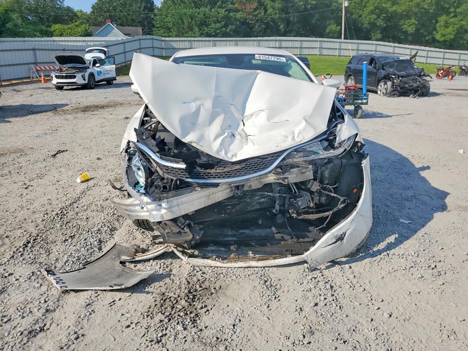 Aukcja sprzedaży 2016 Chrysler 200, vin: 1C3CCCAB0GN107265, numer aukcji: 61547796