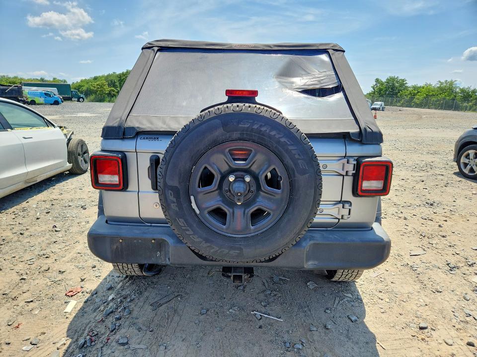 2018 Jeep Wrangler Unlimited მანქანა იყიდება აუქციონზე, vin: 1C4HJXDG1JW274869, აუქციონის ნომერი: 61802426