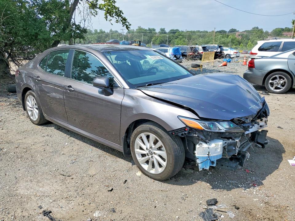 2024 Toyota Camry მანქანა იყიდება აუქციონზე, vin: 4T1C11BK7RU113010, აუქციონის ნომერი: 61467266
