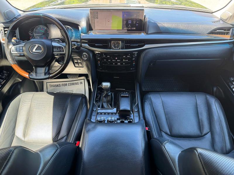 63360526 :رقم المزاد ، JTJHY7AX3J4266006 vin ، 2018 Lexus Lx مزاد بيع