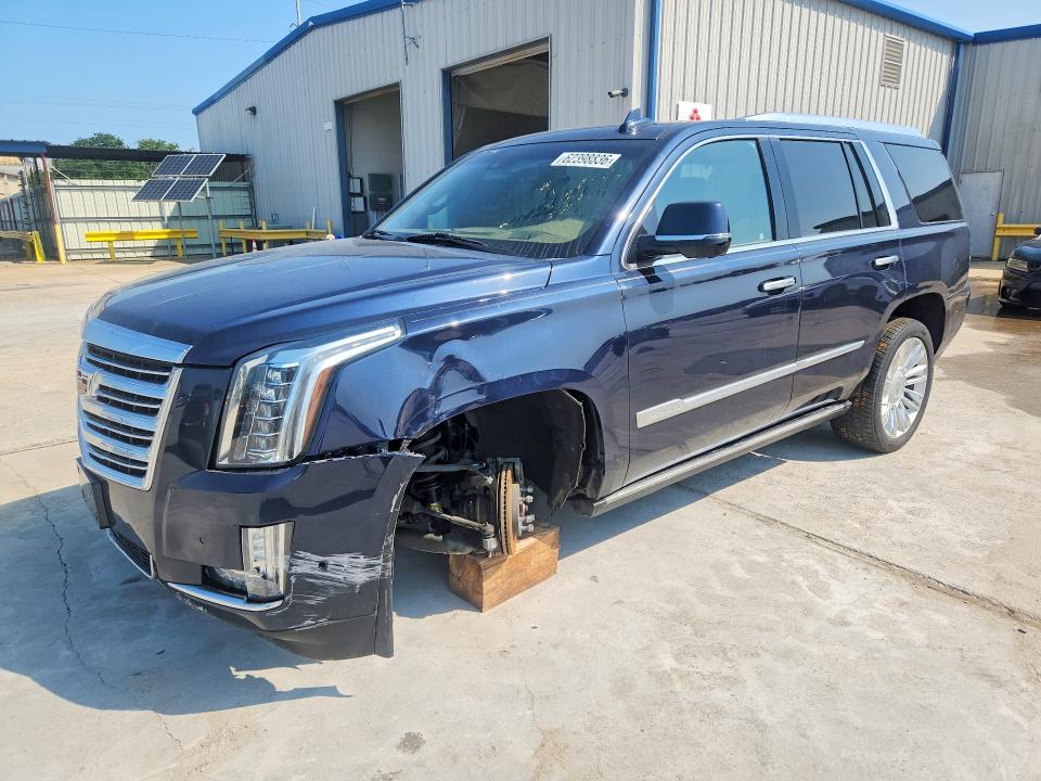 Продажа на аукционе авто 2018 Cadillac Escalade, vin: 1GYS4DKJ7JR319283, номер лота: 62398836