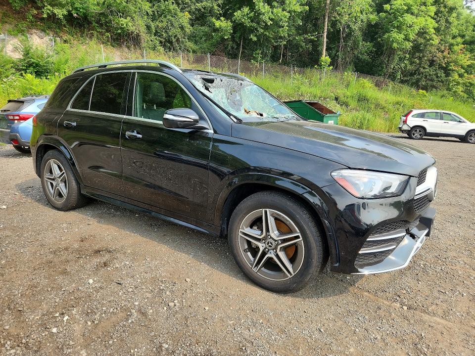 62656156 :رقم المزاد ، 4JGFB4KE2NA609608 vin ، 2022 Mercedes-benz Gle مزاد بيع