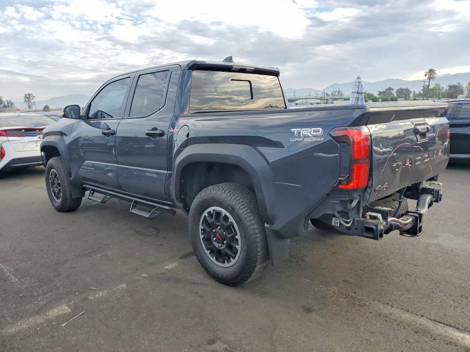 Продажа на аукционе авто 2024 Toyota Tacoma, vin: 3TMLB5JN9RM082044, номер лота: 60863946