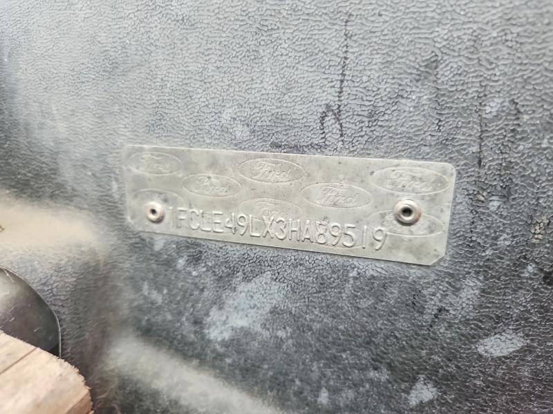 59818596 :رقم المزاد ، 1FCLE49LX3HA89519 vin ، 2003 Ford E450 مزاد بيع