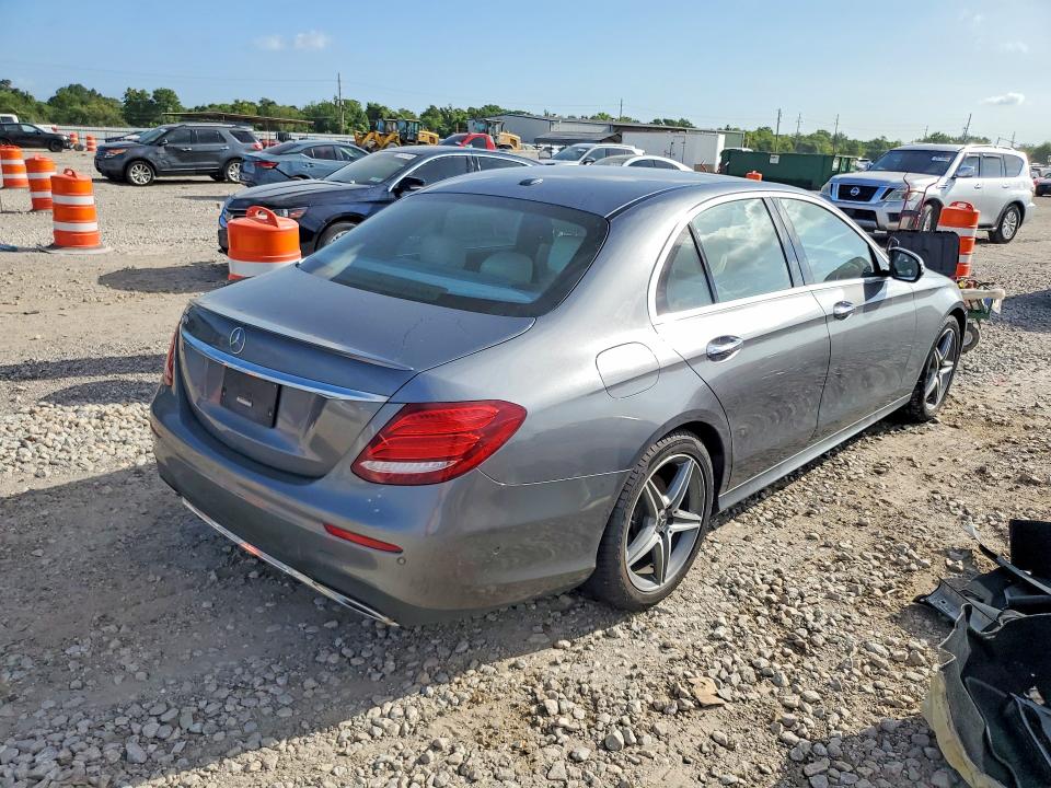 2018 Mercedes-benz E მანქანა იყიდება აუქციონზე, vin: WDDZF4JB6JA302987, აუქციონის ნომერი: 85962745