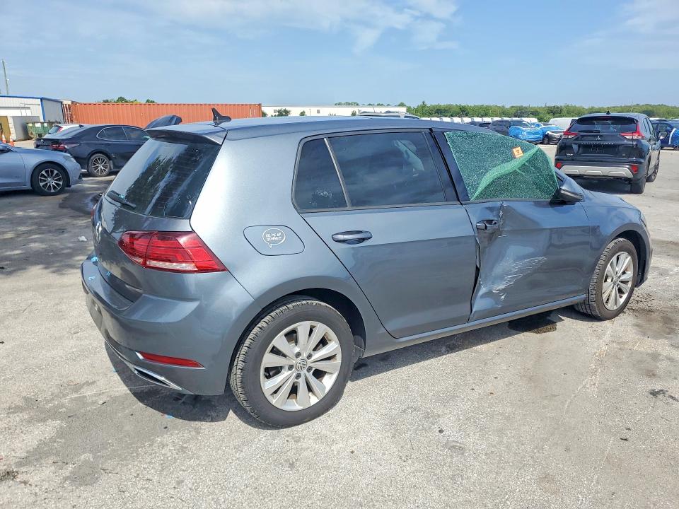61701296 :رقم المزاد ، 3VWG57AU1MM001006 vin ، 2021 Volkswagen Golf مزاد بيع