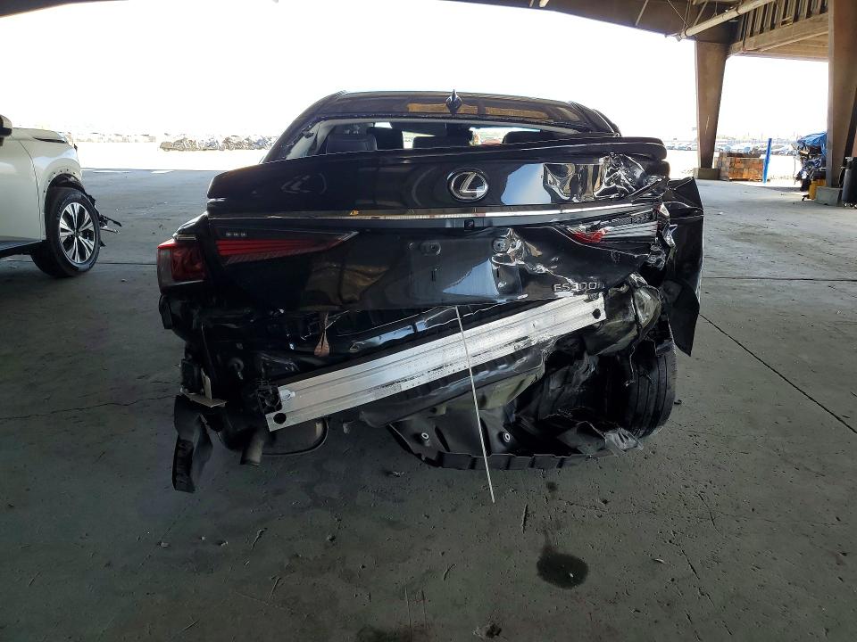 61089206 :رقم المزاد ، 58ADA1C14PU031252 vin ، 2023 Lexus Es 300h مزاد بيع