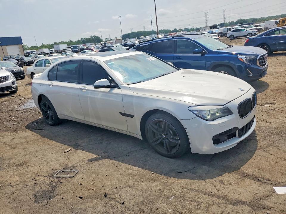 Продажа на аукционе авто 2013 Bmw 750, vin: WBAYE8C55DD132113, номер лота: 60641416