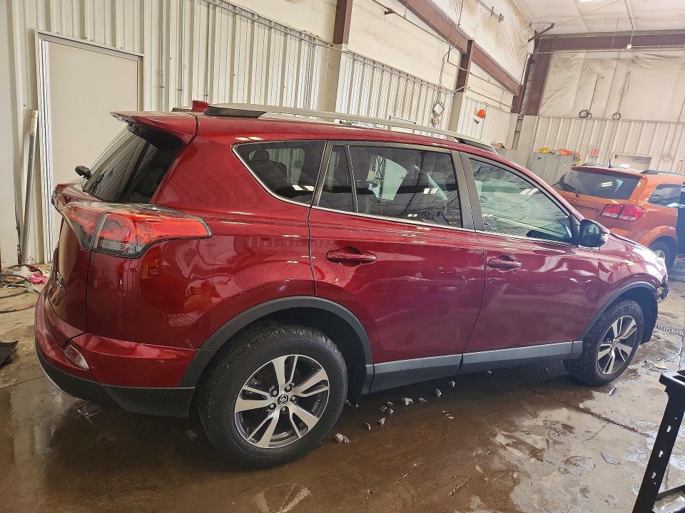 Продаж на аукціоні авто 2018 Toyota Rav4, vin: 2T3RFREV3JW855500, номер лоту: 58407336