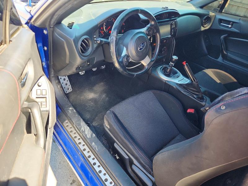61624446 :رقم المزاد ، JF1ZCAB10H9600556 vin ، 2017 Subaru Brz مزاد بيع
