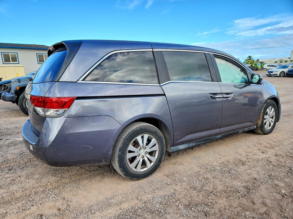 62474996 :رقم المزاد ، 5FNRL5H40FB047820 vin ، 2015 Honda Odyssey مزاد بيع