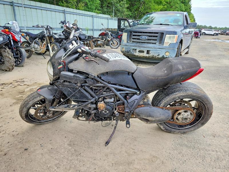Продажа на аукционе авто 2012 Ducati Diavel, vin: ZDM13BLW0CB009463, номер лота: 61049786