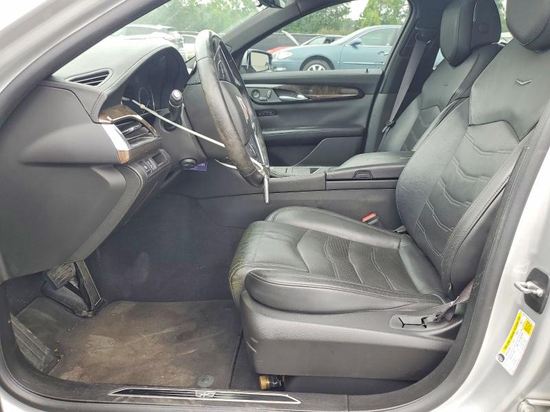 62037656 :رقم المزاد ، 1G6KD5RS4JU101750 vin ، 2018 Cadillac Ct6 مزاد بيع