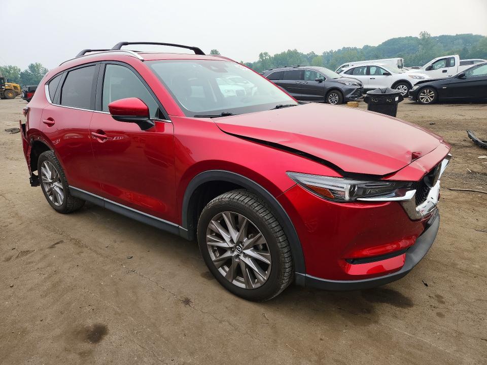 61524076 :رقم المزاد ، JM3KFBDM5M0341942 vin ، 2021 Mazda Cx-5 مزاد بيع