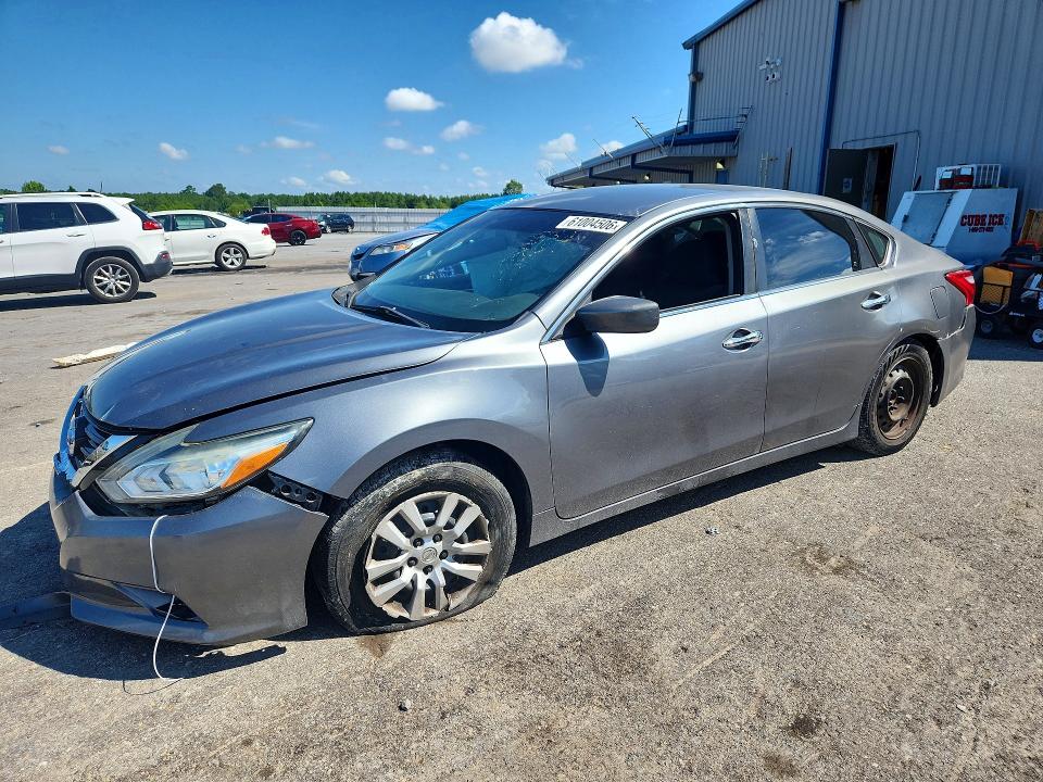 2017 Nissan Altima მანქანა იყიდება აუქციონზე, vin: 1N4AL3AP9HN357299, აუქციონის ნომერი: 61004506