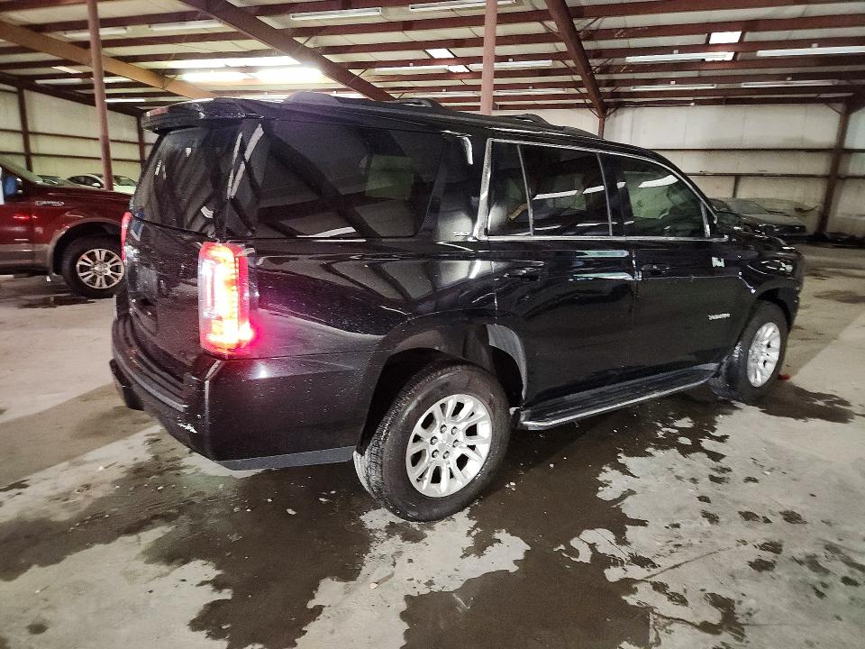 61813496 :رقم المزاد ، 1GKS1BKC1JR215820 vin ، 2018 Gmc Yukon مزاد بيع