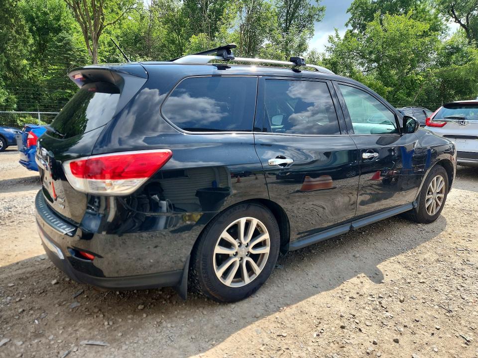 61643946 :رقم المزاد ، 5N1AR2MM5GC614761 vin ، 2016 Nissan Pathfinder مزاد بيع