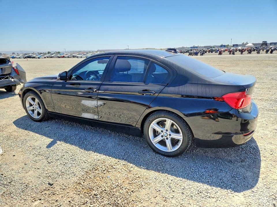 2014 Bmw 328 მანქანა იყიდება აუქციონზე, vin: WBA3C1C54EK105098, აუქციონის ნომერი: 60085406