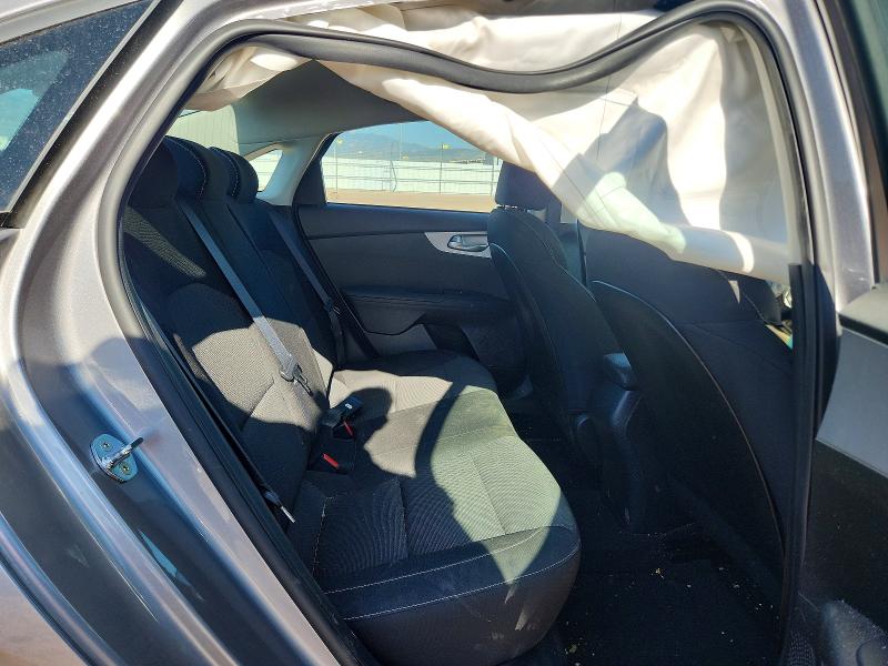 2023 Kia Forte მანქანა იყიდება აუქციონზე, vin: 3KPF24AD0PE543685, აუქციონის ნომერი: 61814306