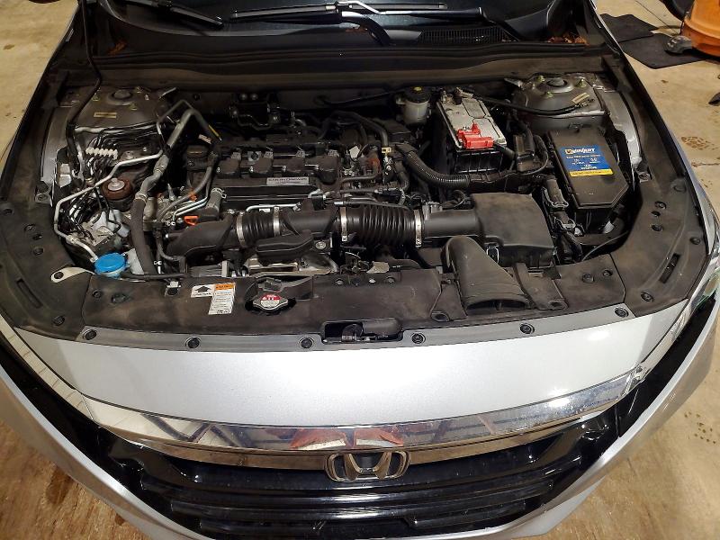 Продажа на аукционе авто 2018 Honda Accord, vin: 1HGCV1F54JA129136, номер лота: 63542186