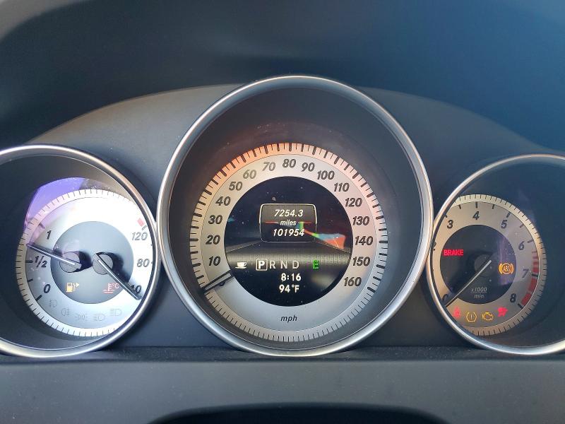 2013 Mercedes-benz C მანქანა იყიდება აუქციონზე, vin: WDDGF4HB8DR258025, აუქციონის ნომერი: 59744536