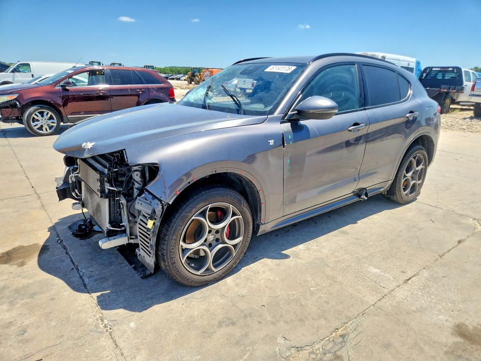Auction sale of the 2022 Alfa Romeo Stelvio, vin: ZASPAKBN1N7D39243, lot number: 61141176