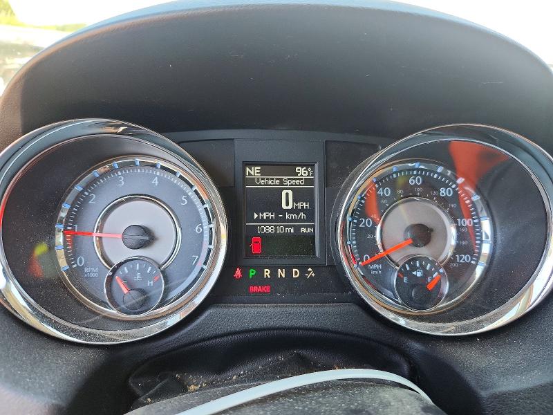61145326 :رقم المزاد ، 2C4RC1BG0GR200083 vin ، 2016 Chrysler Town & Country مزاد بيع