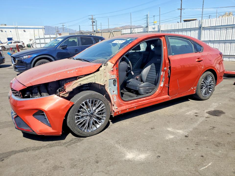 Auction sale of the 2023 Kia Forte, vin: 3KPF54AD4PE575885, lot number: 61634216