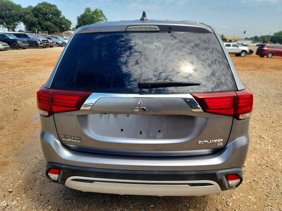 2019 Mitsubishi Outlander მანქანა იყიდება აუქციონზე, vin: JA4AD3A31KZ006126, აუქციონის ნომერი: 62436826
