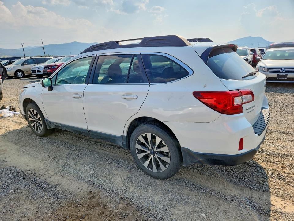 62300916 :رقم المزاد ، 4S4BSALC3F3307017 vin ، 2015 Subaru Outback مزاد بيع