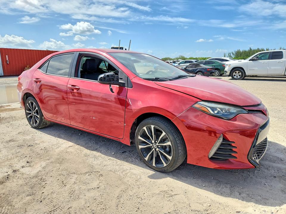 Продажа на аукционе авто 2018 Toyota Corolla, vin: 2T1BURHE8JC022269, номер лота: 61931336