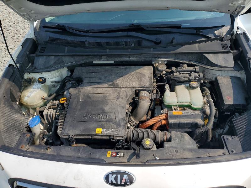 61367276 :رقم المزاد ، KNDCC3LC2H5050313 vin ، 2017 Kia Niro مزاد بيع
