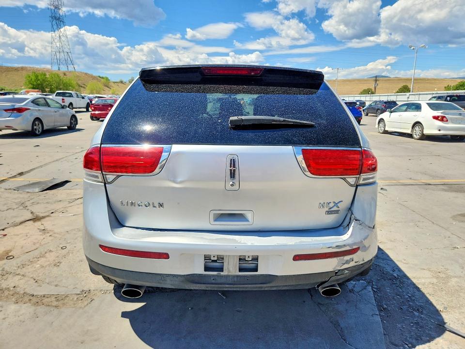 59917926 :رقم المزاد ، 2LMDJ8JK9BBJ15372 vin ، 2011 Lincoln Mkx مزاد بيع