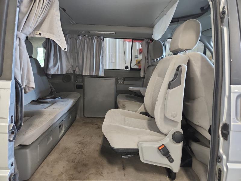 Продаж на аукціоні авто 2002 Volkswagen Eurovan, vin: WV2NB47042H045932, номер лоту: 60476766