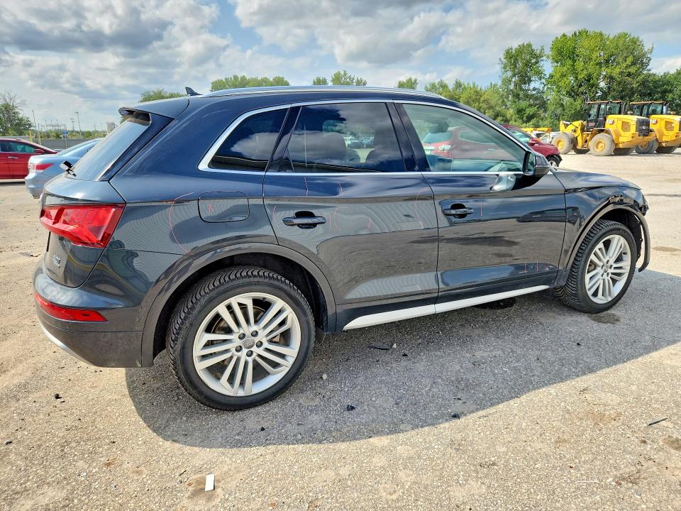 Продажа на аукционе авто 2018 Audi Q5, vin: WA1BNAFY0J2248634, номер лота: 62383786