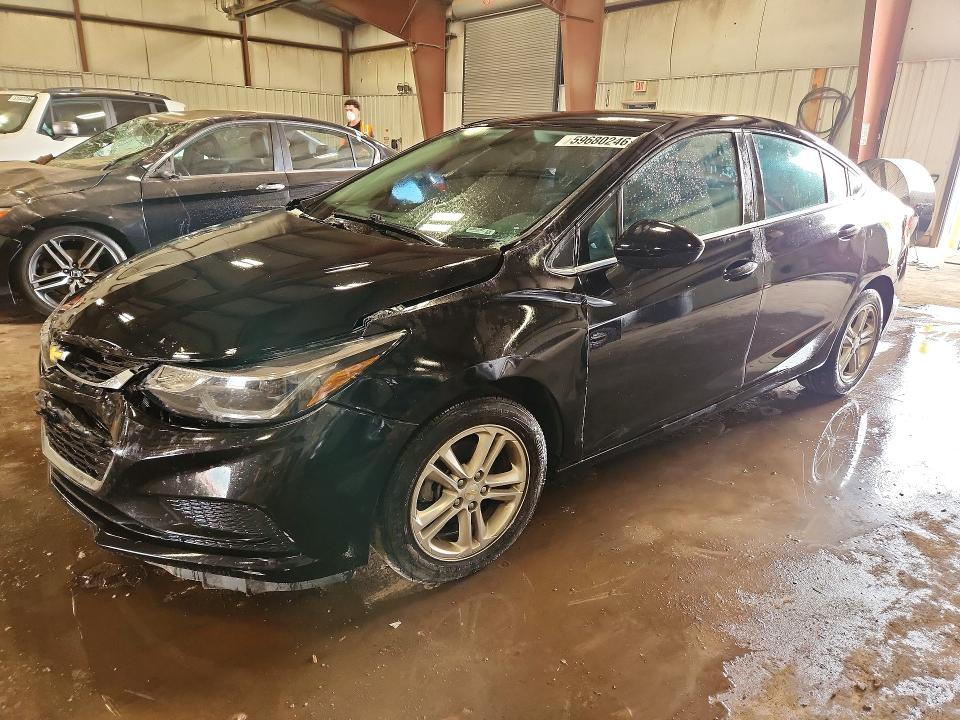 59680246 :رقم المزاد ، 1G1BE5SM9H7147999 vin ، 2017 Chevrolet Cruze مزاد بيع