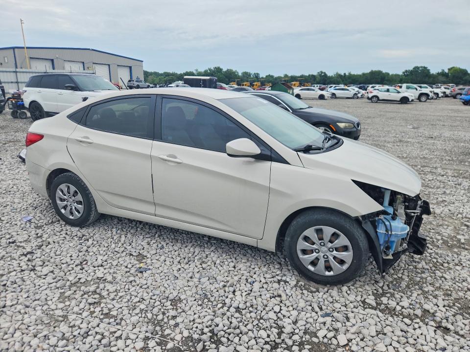 2017 Hyundai Accent მანქანა იყიდება აუქციონზე, vin: KMHCT4AE9HU262671, აუქციონის ნომერი: 61744966