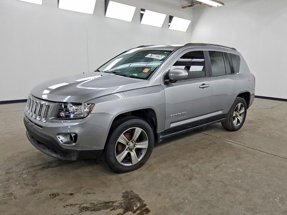 57980226 :رقم المزاد ، 1C4NJDEB0GD674589 vin ، 2016 Jeep Compass مزاد بيع