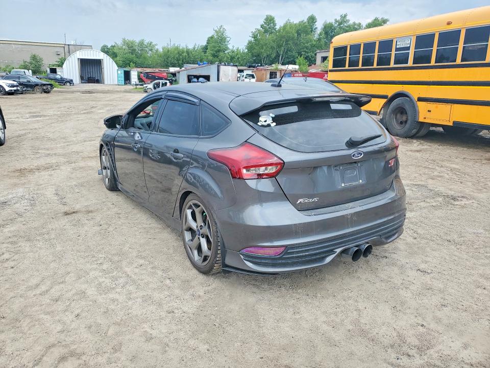59142336 :رقم المزاد ، 1FADP3L94JL273764 vin ، 2018 Ford Focus مزاد بيع