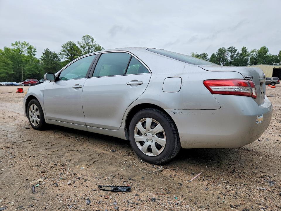 2010 Toyota Camry მანქანა იყიდება აუქციონზე, vin: 4T1BF3EK5AU061143, აუქციონის ნომერი: 61673496