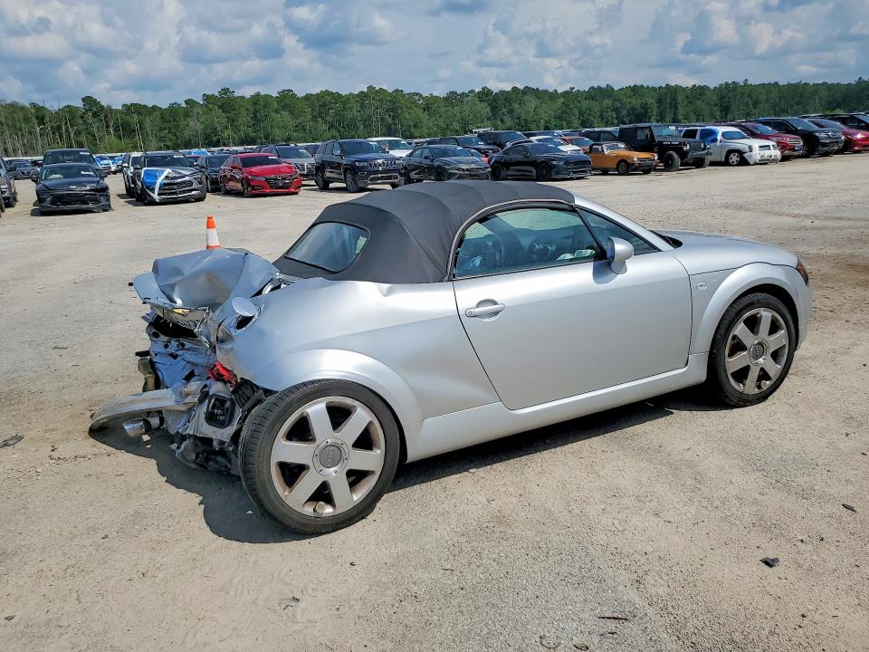 61061196 :رقم المزاد ، TRUTX28N111011515 vin ، 2001 Audi Tt مزاد بيع