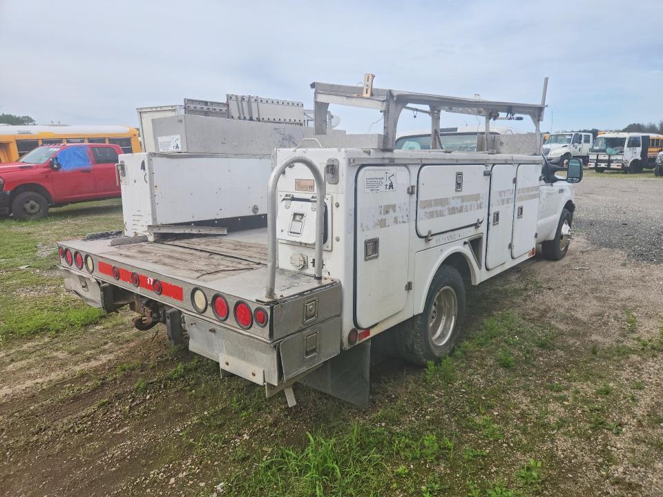 59875826 :رقم المزاد ، 1FDWF36566EA69456 vin ، 2006 Ford F350 مزاد بيع