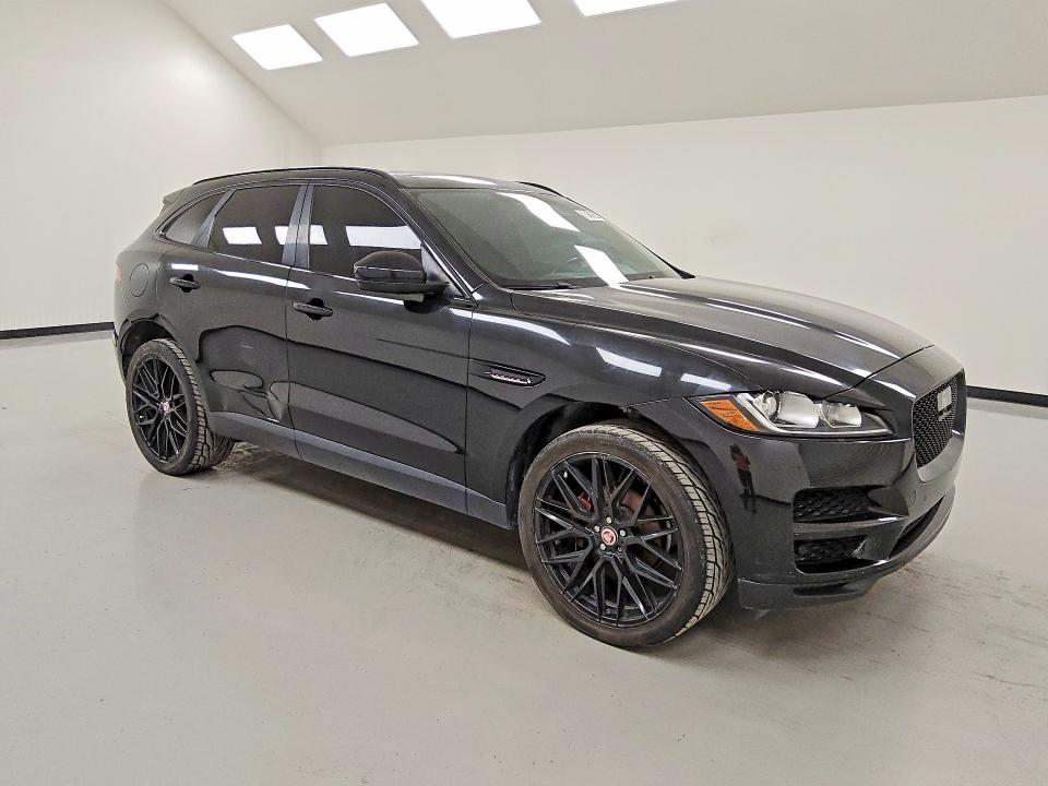 Продажа на аукционе авто 2019 Jaguar F-pace, vin: SADCJ2FXXKA360162, номер лота: 60518566