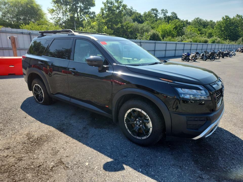 61084466 :رقم المزاد ، 5N1DR3BD1SC270215 vin ، 2025 Nissan Pathfinder مزاد بيع